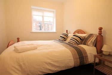 3 bed flat, Sloane Court, Sandyford, Newcastle, NE24PF - Image 4